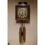 # Baduf wandklok met bel van glas en bloemen motief, Antiek en Kunst, Antiek | Klokken, Ophalen