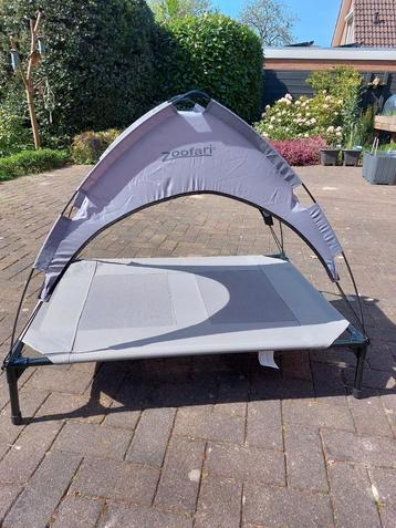 Hondenbed 1 meter bij 75 cm beschikbaar voor biedingen