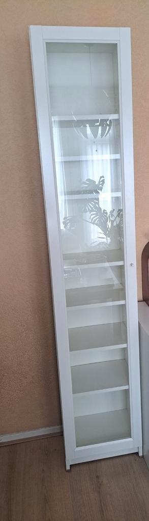 Ikea BILLY / OXBERG
Boekenkast met vitrinedeur, wit/glas - afbeelding 3