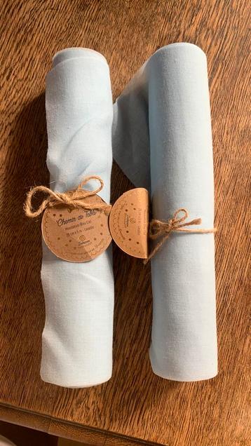 2x Tafelloper mousseline blauw (28cmx5m) beschikbaar voor biedingen