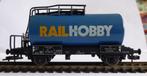 Fleischmann blauwe ketelwagon opschrift "Railhobby" in OVP, Gebruikt, Gelijkstroom, Fleischmann, Wagon