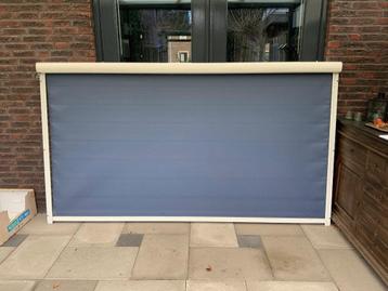 Screen beschikbaar voor biedingen