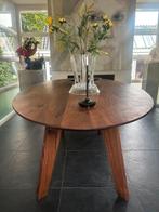 Ovale walnoot eettafel - nieuw, Huis en Inrichting, Tafels | Eettafels, Ophalen of Verzenden, Zo goed als nieuw, Vijf personen of meer