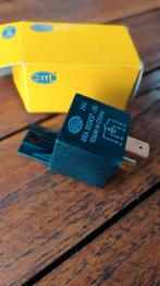 HELLA RELAIS GROOT VERMOGEN/ ARBEIDS-STROOM, Ophalen, Nieuw
