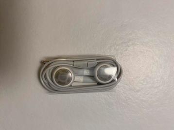 Iphone oordopjes  beschikbaar voor biedingen