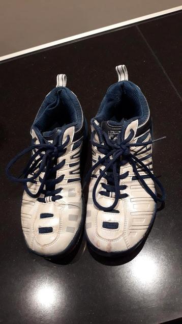 Forza badminton schoenen maat 41 beschikbaar voor biedingen