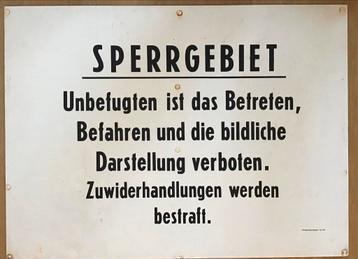DDR Waarschuwingsbord Sperrgebiet - Zeldzaam! beschikbaar voor biedingen