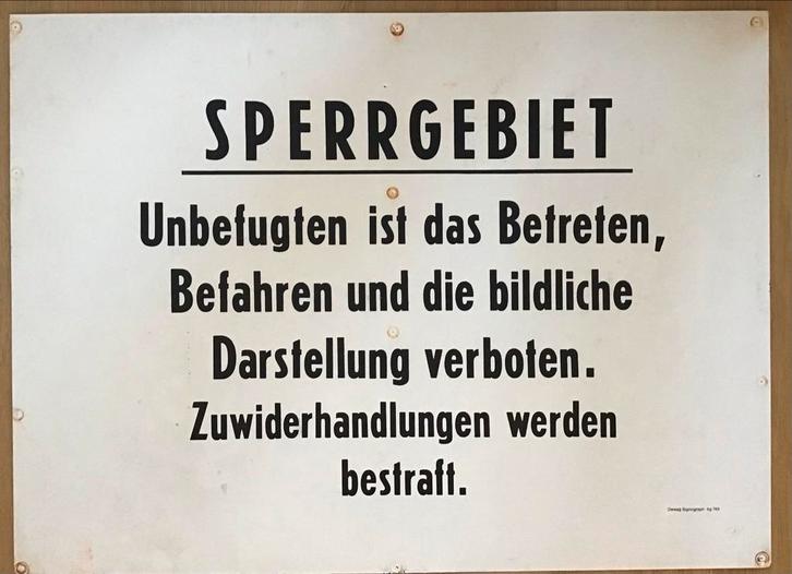 DDR Waarschuwingsbord Sperrgebiet - Zeldzaam!, Verzamelen, Foto's en Prenten, Gebruikt, Prent, Overige onderwerpen, 1960 tot 1980
