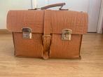 Vintage schoolboekentas, Sieraden, Tassen en Uiterlijk, Tassen | Schooltassen, Gebruikt, Bruin, Aktetas of Boekentas, Ophalen of Verzenden