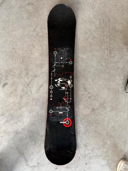 Rossignol District snowboard 161 cm, Sport en Fitness, Snowboarden, Zo goed als nieuw, Board, Ophalen of Verzenden