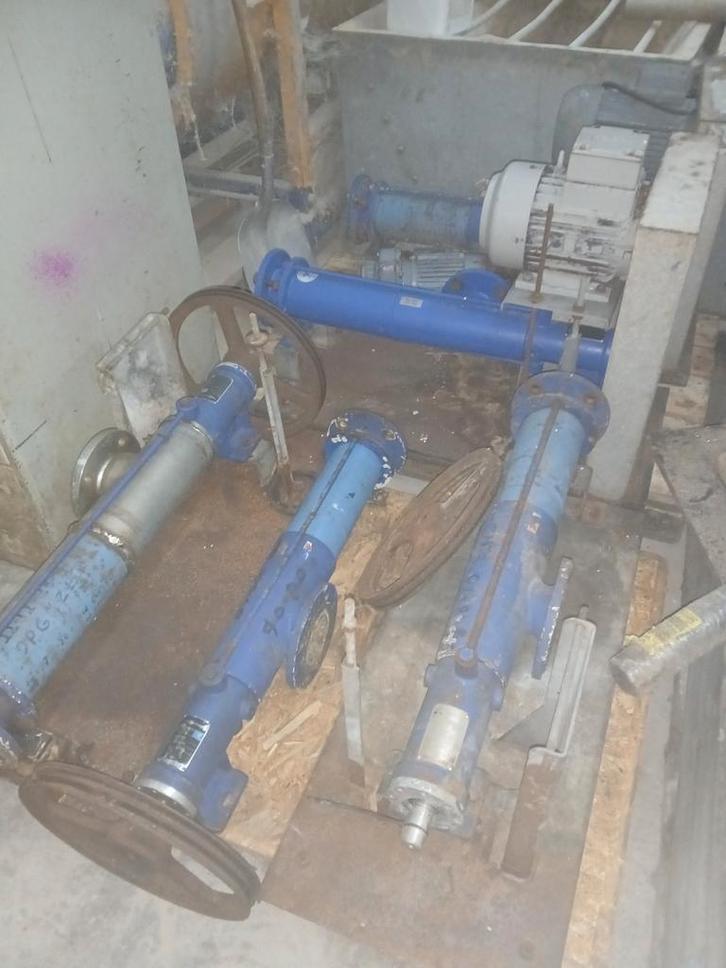 Meerdere wormpompen te koop, Zakelijke goederen, Machines en Bouw | Pompen en Compressoren, Ophalen