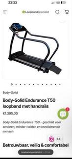 Body-Solid Endurance T50 Loopband met Handrails, Sport en Fitness, Fitnessapparatuur, Ophalen of Verzenden, Zo goed als nieuw