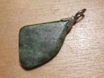 h. 7x aparte edelsteenhanger JADE NEFRIET (2)   beschikbaar voor biedingen