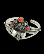 Zilveren klem Armband met Bloedkoraal, Verzenden, Zilver, Armband