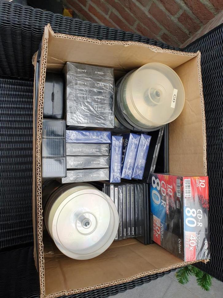 CD/DVD Spindels + VHS Videobanden - Nieuw!, Computers en Software, Beschrijfbare discs, Nieuw, Cd, Op spindel, Ophalen of Verzenden