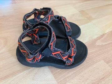 Teva jongens sandalen grijs/oranje mt 21/22 izgs beschikbaar voor biedingen