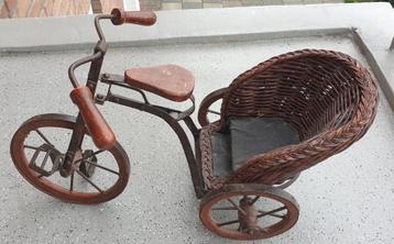 Vintage grote 3 wieler fiets model, voor decoratie. beschikbaar voor biedingen