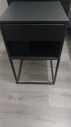 Nachtkastje / Bijzettafel - Zwart, Minder dan 45 cm, Metaal of Aluminium, Ophalen of Verzenden, Zo goed als nieuw