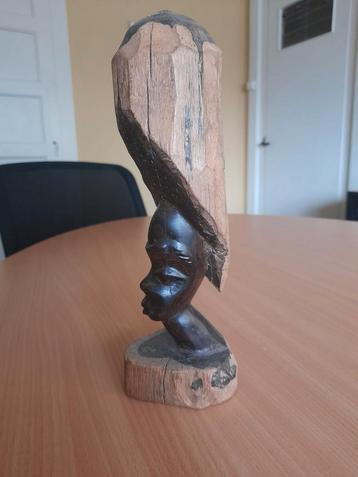 Ebbenhoutstam gesneden "hoofd"  beeldje beschikbaar voor biedingen