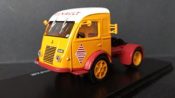 Renault 2.5 Tonnes Sinpar Tracteur 1:43 Hachette Pol beschikbaar voor biedingen