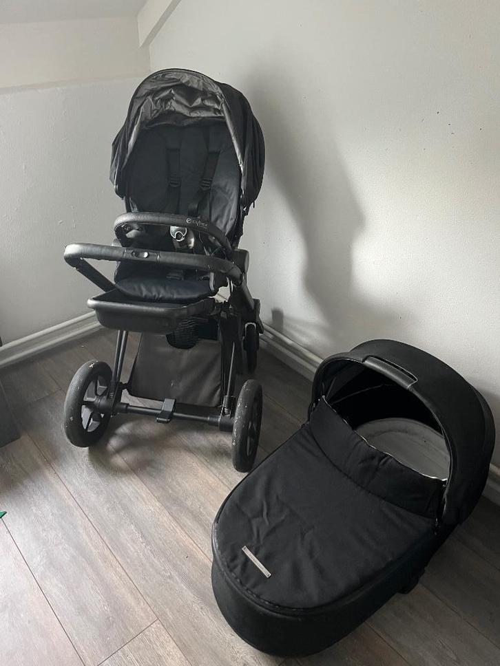 Cybex priam, Kinderen en Baby's, Kinderwagens en Combinaties, Gebruikt, Kinderwagen, Overige merken, Luchtbanden, Met reiswieg
