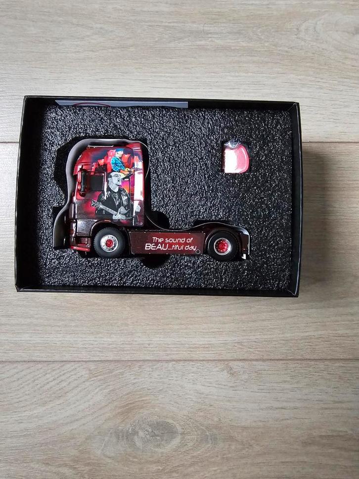TE KOOP MOOIE WSI DAF XF 105 SUPER SPACE CAB 4X2 BEAU 1:50, Hobby en Vrije tijd, Modelauto's | 1:50, Nieuw, Bus of Vrachtwagen