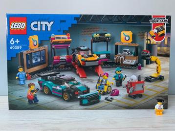 Lego set 60389 garage voor aanpasbare auto’s