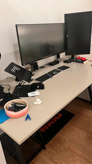 Ikea Trotten Desk  beschikbaar voor biedingen