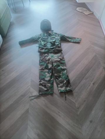 Militair setje LEES BESCHRIJVING!!!!! beschikbaar voor biedingen