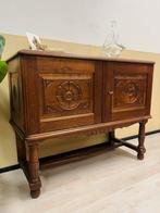 Prachtig Vintage houten Kastje houtsnijwerk Bloemdetails, Ophalen