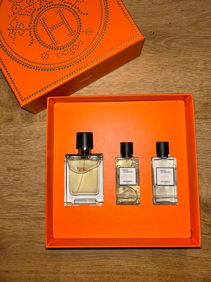 Terre d'Hermes Parfum Giftset - Nieuw!, Sieraden, Tassen en Uiterlijk, Uiterlijk | Parfum, Nieuw, Ophalen of Verzenden