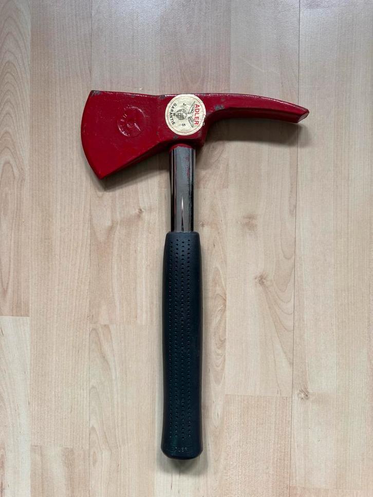 NIEUW: Adler Brandweer/kampeerbijl - bevrijdingsbijl., Doe-het-zelf en Verbouw, Gereedschap | Handgereedschap, Gebruikt, Ophalen of Verzenden