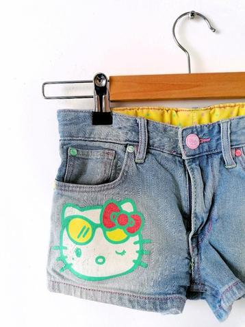 H&M Hello Kitty spijkerbroek jeans short maat 128