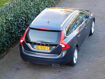 VOLVO V60 D6 TWIN ENGINE 288pk GEARTRONIC PHEV2015 