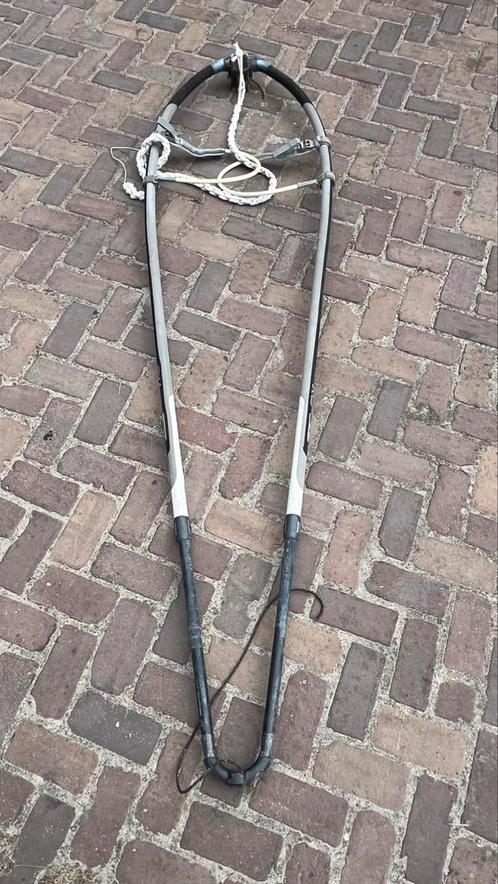 Surf giek neil pryde matrix 170-230 incl zgan trapeze koorde, Hobby en Vrije tijd, Overige Hobby en Vrije tijd, Zo goed als nieuw