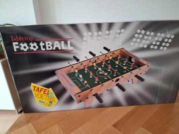 Nieuw in doos, voetbaltafel beschikbaar voor biedingen