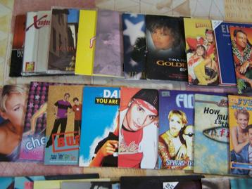 Single cd's:- zie lijst beschikbaar voor biedingen