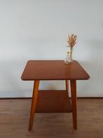 Vintage teakhouten tafeltje, Ophalen, Minder dan 55 cm, Gebruikt, Vintage