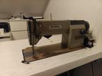 Een mooie professionele  naaimachine en een  lockmachine, Hobby en Vrije tijd, Naaimachines en Toebehoren, Ophalen, Gebruikt, Lockmachine