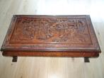 Chinese salontafel met glasplaat ( 50 x 100 cm ), Huis en Inrichting, Tafels | Salontafels, Ophalen, Gebruikt, 100 tot 150 cm