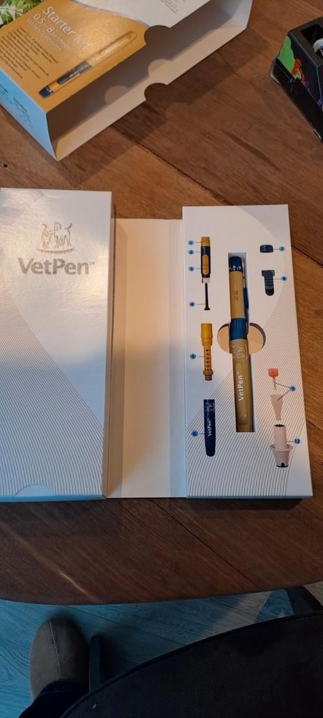 Starter kit Vetpen voor katten., Dieren en Toebehoren, Kattenhalsbanden en Penningen, Zo goed als nieuw, Ophalen of Verzenden