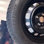 Winterbanden Mazda2 met stalen velgen, Gebruikt, 15 inch, Banden en Velgen, 185 mm