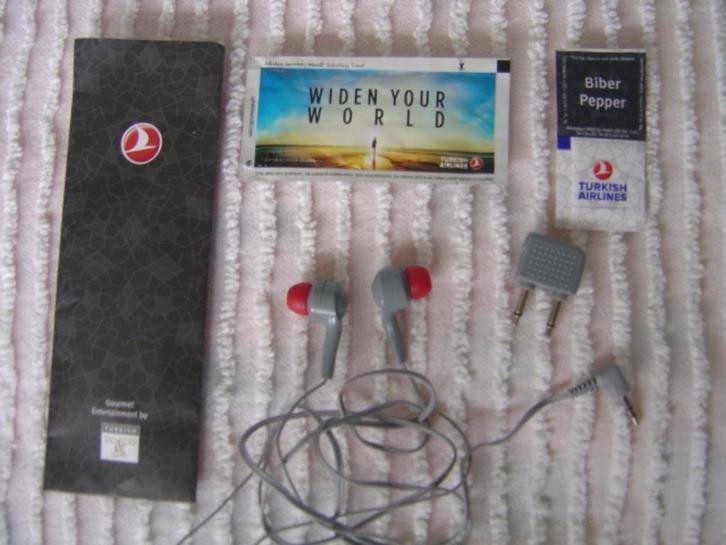Inflight comfort / amenity kit Turkish Airlines plus extra's, Verzamelen, Luchtvaart en Vliegtuigspotten, Zo goed als nieuw, Ophalen of Verzenden