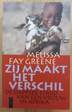 Zij maakt het verschil - Melissa Fay Greene, Ophalen of Verzenden, Zo goed als nieuw, Nederland