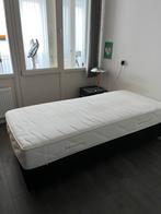 Boxspring 90x200 met matras en nachtkastje, Ophalen, 90 cm, Eenpersoons, Zo goed als nieuw