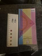 Kleurrijke memoblaadjes en geodriehoek, Diversen, Schoolbenodigdheden, Ophalen of Verzenden, Nieuw