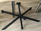Kruispoot., Huis en Inrichting, Tafelpoot, 100 tot 150 cm, Industrieel., Zo goed als nieuw