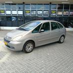 Citroen Xsara Picasso 2.0i-16V Attraction Automaat, 136 pk, 4 cilinders, 700 kg, Beige