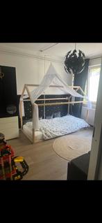 Huis-latten bed 1 persoons, Ophalen, 85 tot 100 cm, Gebruikt, Matras