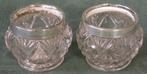Nr X283: 2 Kristallen zoutbakjes met verzilverde rand, Ophalen of Verzenden